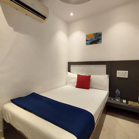 Hotel Aspen Mumbai Ngoại thất bức ảnh