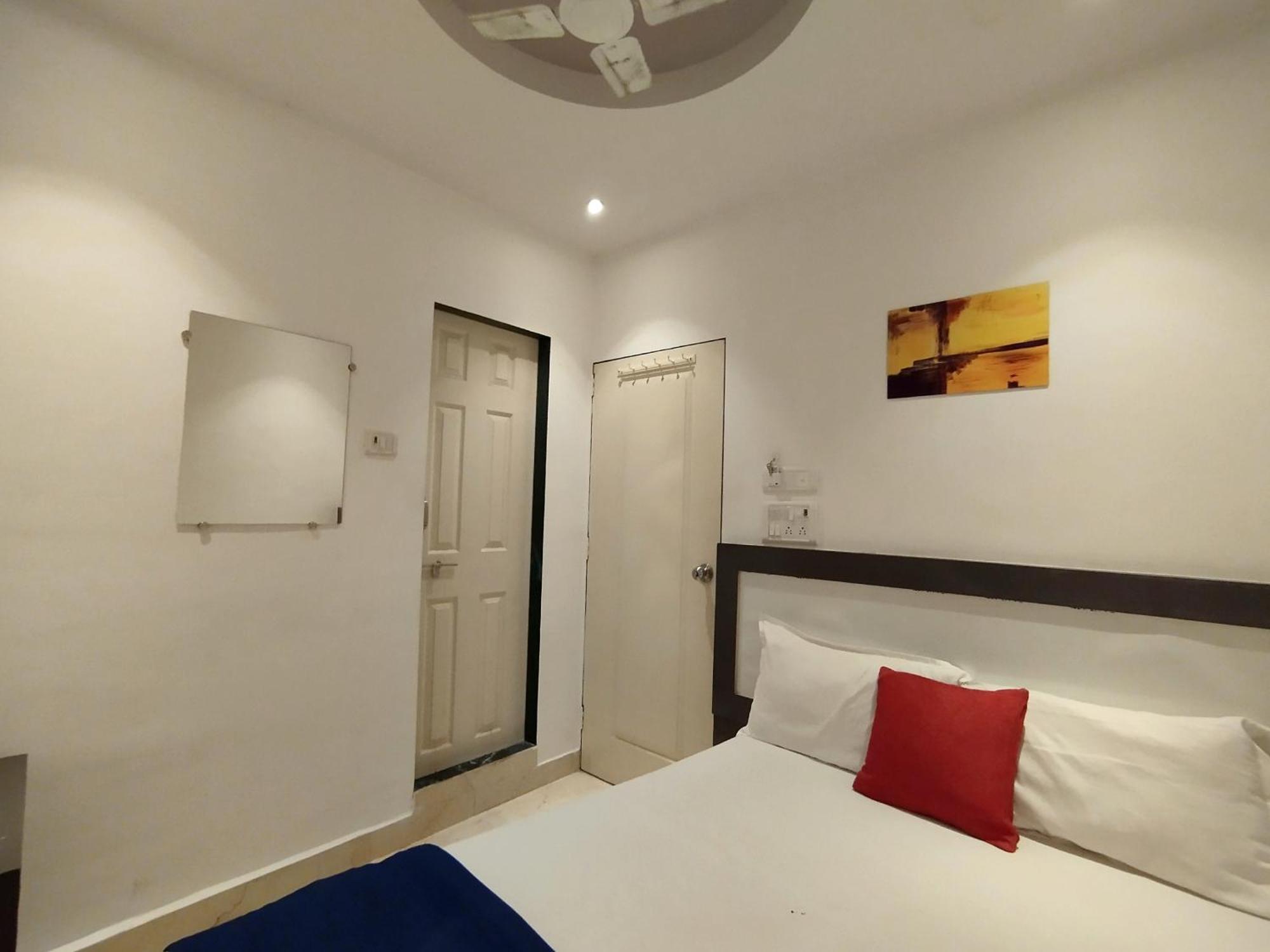 Hotel Aspen Mumbai Ngoại thất bức ảnh